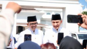 Andra Soni-Dimyati Bangun 61 Jalan Desa dan Sekolah Swasta Gratis di Banten 2025