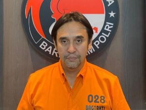 Suami Donna Fabiola, Pengedar Narkoba DWP Bali, Menyerahkan Diri ke Polisi