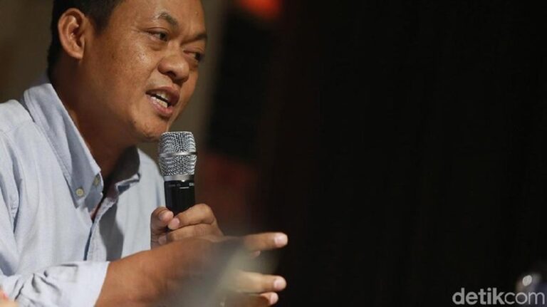 Profesor Al Azhar Apresiasi Kinerja Kejagung dalam Sita Uang Rp 6,6 Triliun untuk Negara Profesor Al Azhar Apresiasi Kinerja Kejagung dalam Sita Uang Rp 6,6 Triliun untuk Negara