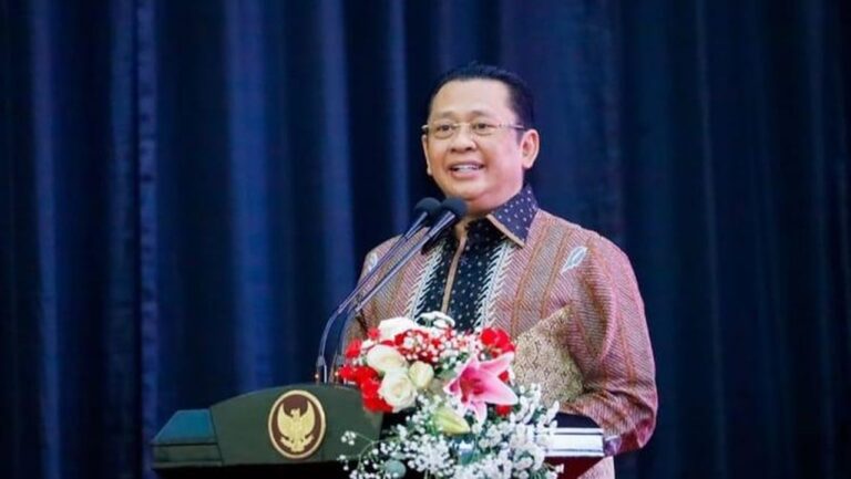 Bambang Soesatyo Puji Terobosan Mentan Amran di 2025: Solusi Ekonomi di Tengah Krisis Bambang Soesatyo Puji Terobosan Mentan Amran di 2025: Solusi Ekonomi di Tengah Krisis