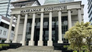 Dosen Gugat UU Guru dan Dosen ke MK, Minta Gaji Setara Upah Minimum Regional