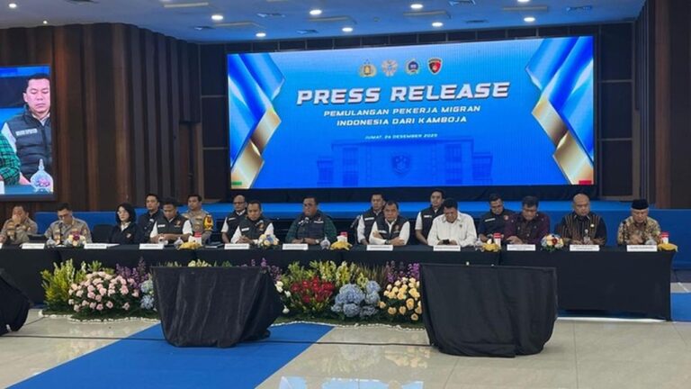 Polri Pulangkan 9 WNI Korban TPPO di Kamboja, Implementasi Asta Cita Prabowo