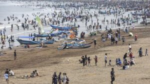 Dishub Jabar Prediksi 21,2 Juta Orang Bepergian Saat Libur Nataru 2025/2026