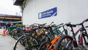 Maling Sepeda di Stasiun Tanah Abang Tertangkap, Barang Curian Sempat Dijual Pelaku