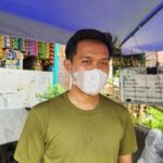 Tumpukan Sampah di Ciputat Ganggu Pedagang Bunga, Bau Busuk Keluhkan Pembeli