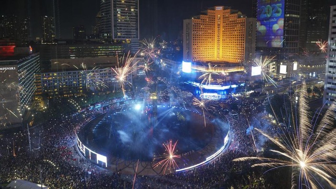 Malam Tahun Baru di Jakarta: Car Free Night Bundaran HI, 8 Panggung Hiburan, Tanpa Kembang Api