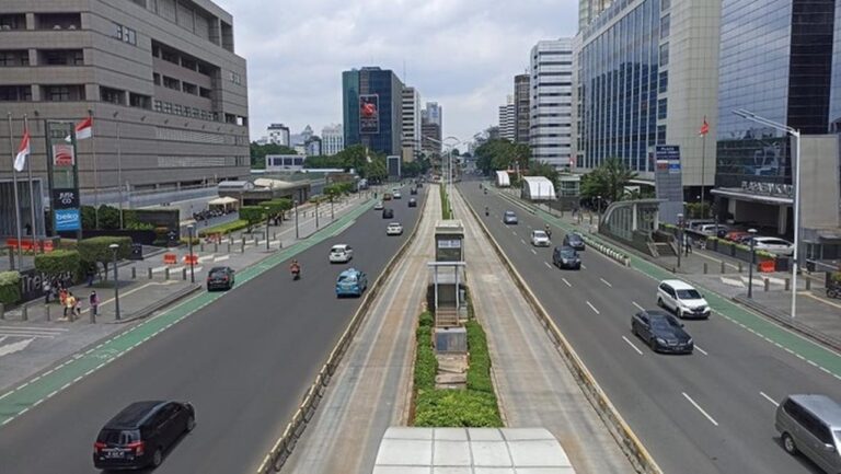 Catat! Rute Alternatif Car Free Night Tahun Baru 2025 di Sudirman-Thamrin