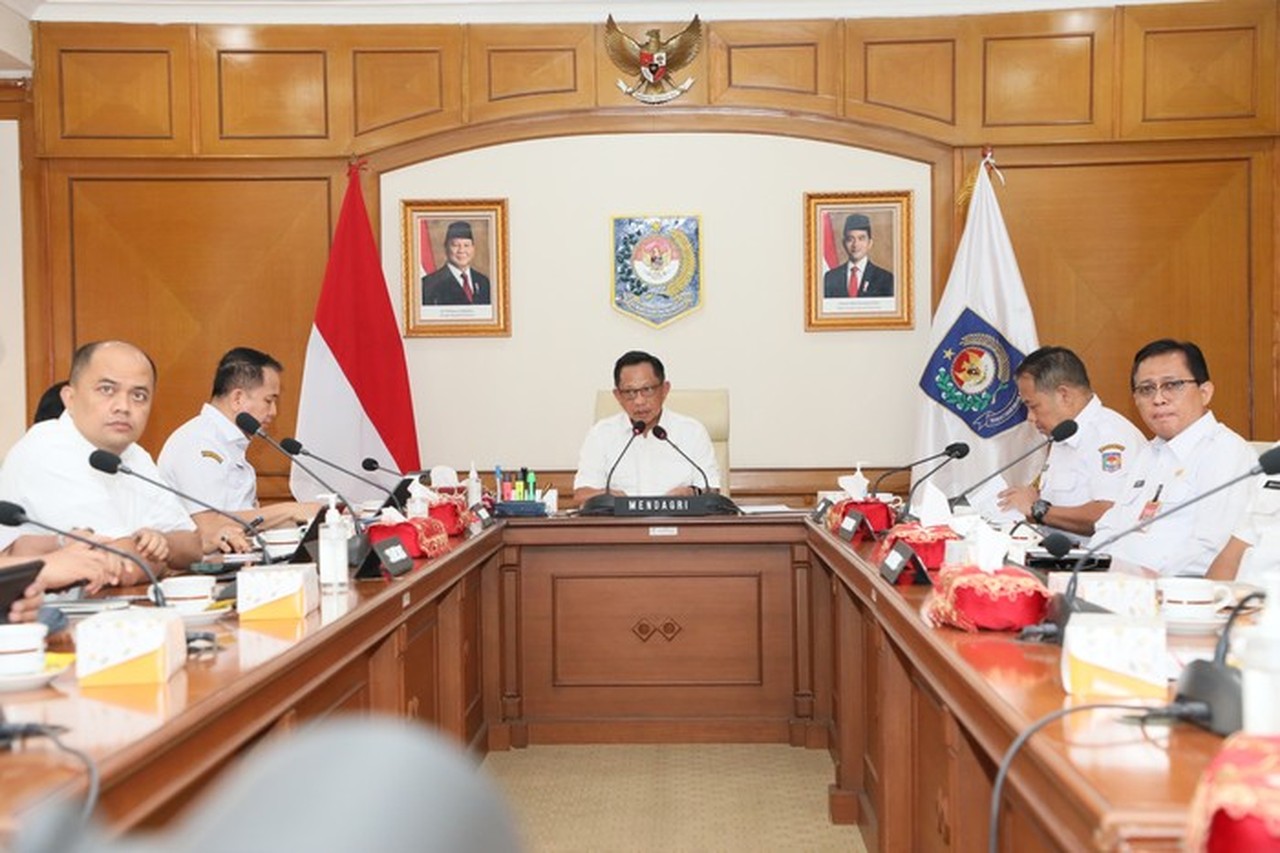 Mendagri Tito Karnavian Mendesak Pemda Tingkatkan Realisasi APBD Jelang Akhir Tahun 2025