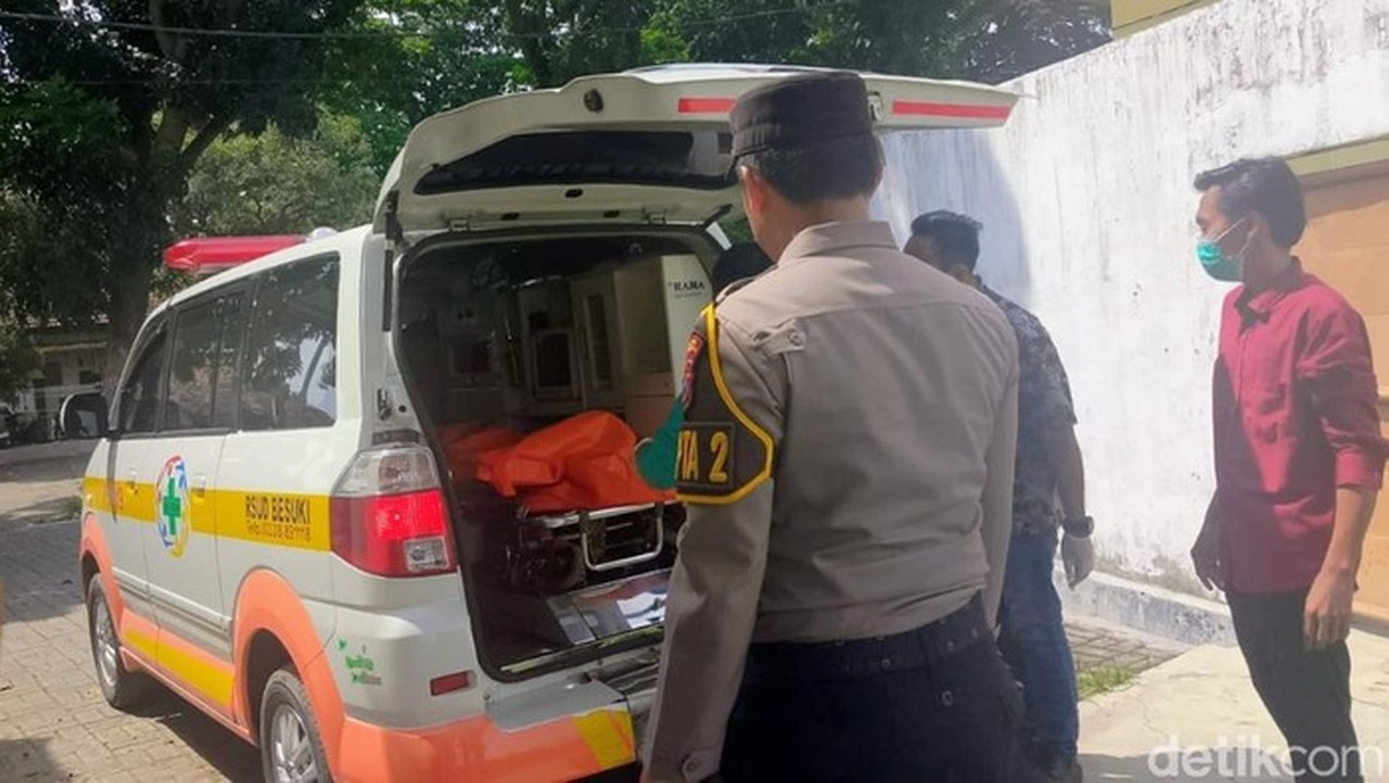 Pisau Ditemukan di Rumah, 3 Sekeluarga di Situbondo Tewas Mengenaskan Pisau Ditemukan di Rumah, 3 Sekeluarga di Situbondo Tewas Mengenaskan