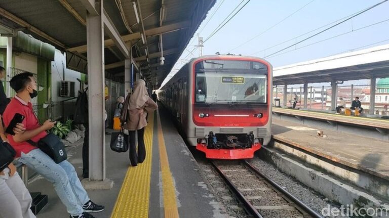 Gangguan Pintu KRL Baru Buatan INKA, KAI Commuter: Masih Pendampingan Teknis PT INKA