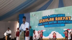 Orang Tua Siswa di Bekasi Ucapkan Terima Kasih pada Prabowo atas Sekolah Gratis