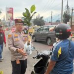 Polres Bogor Bagikan 1.000 Bibit Pohon di Puncak, Antisipasi Bencana Longsor dan Banjir