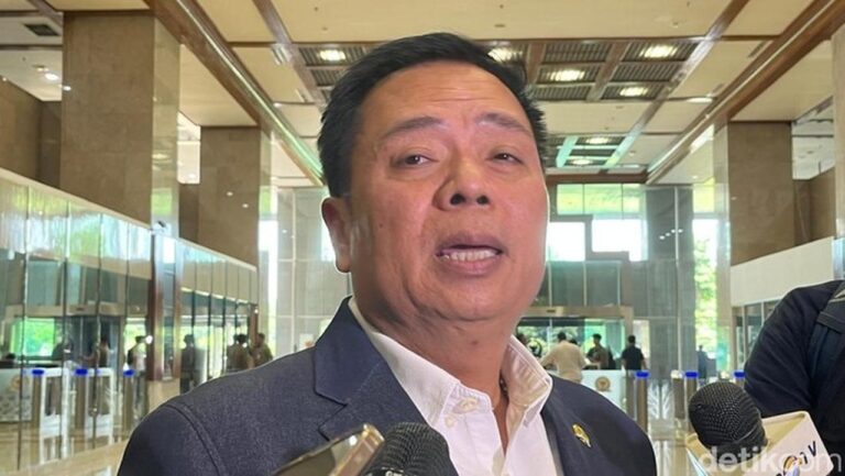 DPR Soroti Kelaikan Kapal Pinisi Pasca Insiden Tenggelam di Labuan Bajo