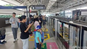MRT Jakarta Perpanjang Jam Operasional Hingga Dini Hari Sambut Malam Tahun Baru 2026