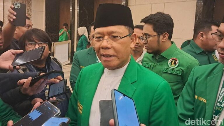 Ketum PPP Mardiono Buka Suara soal Wagub Babel Tersangka Dugaan Ijazah Palsu Ketum PPP Mardiono Buka Suara soal Wagub Babel Tersangka Dugaan Ijazah Palsu