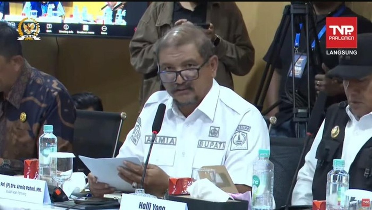 Bupati Aceh Tamiang Akui Sering Menangis Melihat Penderitaan Warga Akibat Bencana