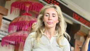 Aksi Bonnie Blue Lecehkan Bendera Indonesia, Kemlu RI Tuntut Tindakan Tegas Inggris