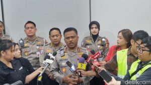 Jelang Arus Balik, Kakorlantas Polri Pastikan Lalu Lintas Tol dan Pelabuhan Kondusif