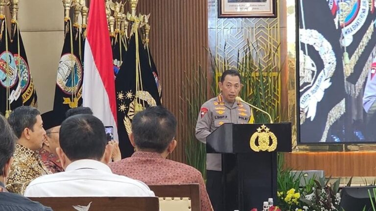 Kapolri Jenderal Listyo Sigit Prabowo Perintahkan Sosialisasi Layanan 110 Secara Masif