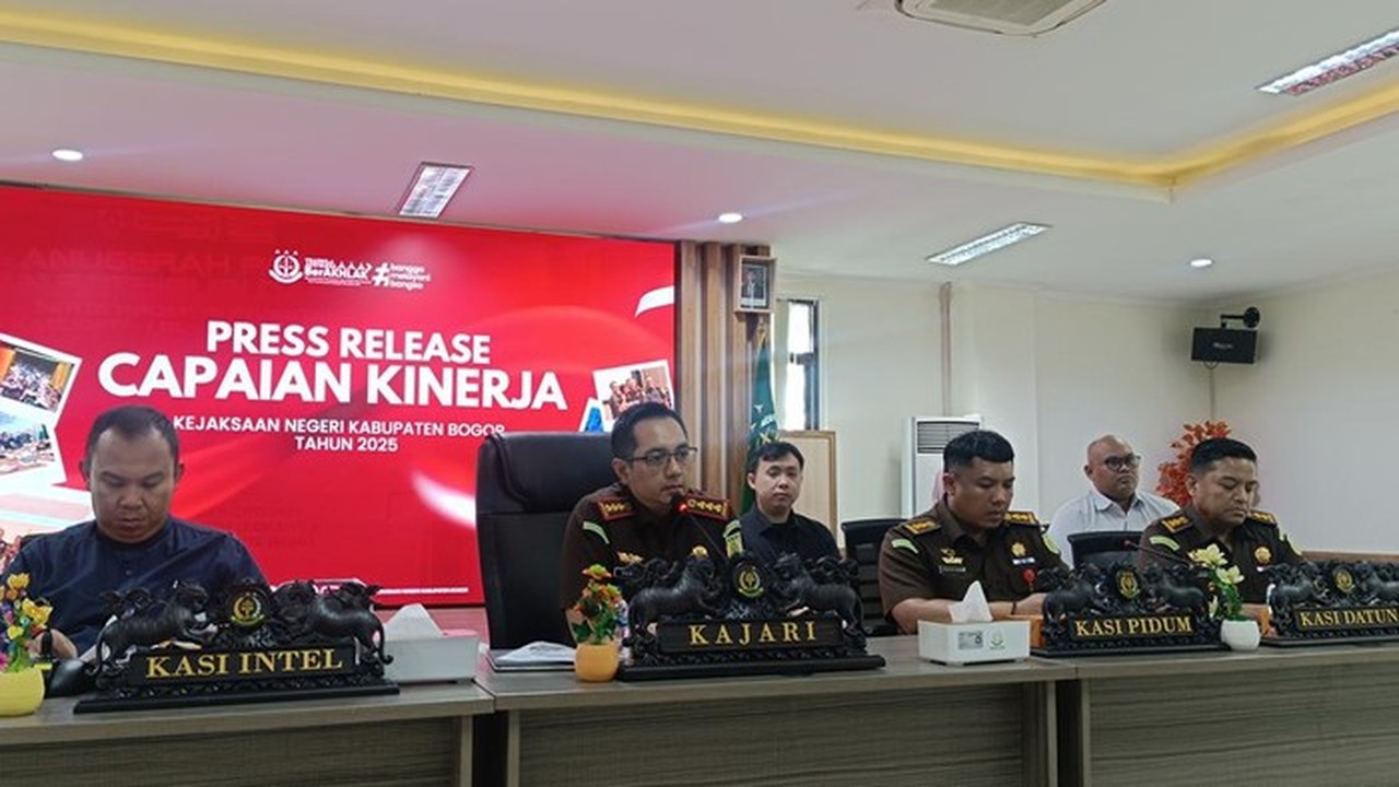 Kejari Kabupaten Bogor Berhasil Tangkap 4 dari 8 DPO Selama 2025