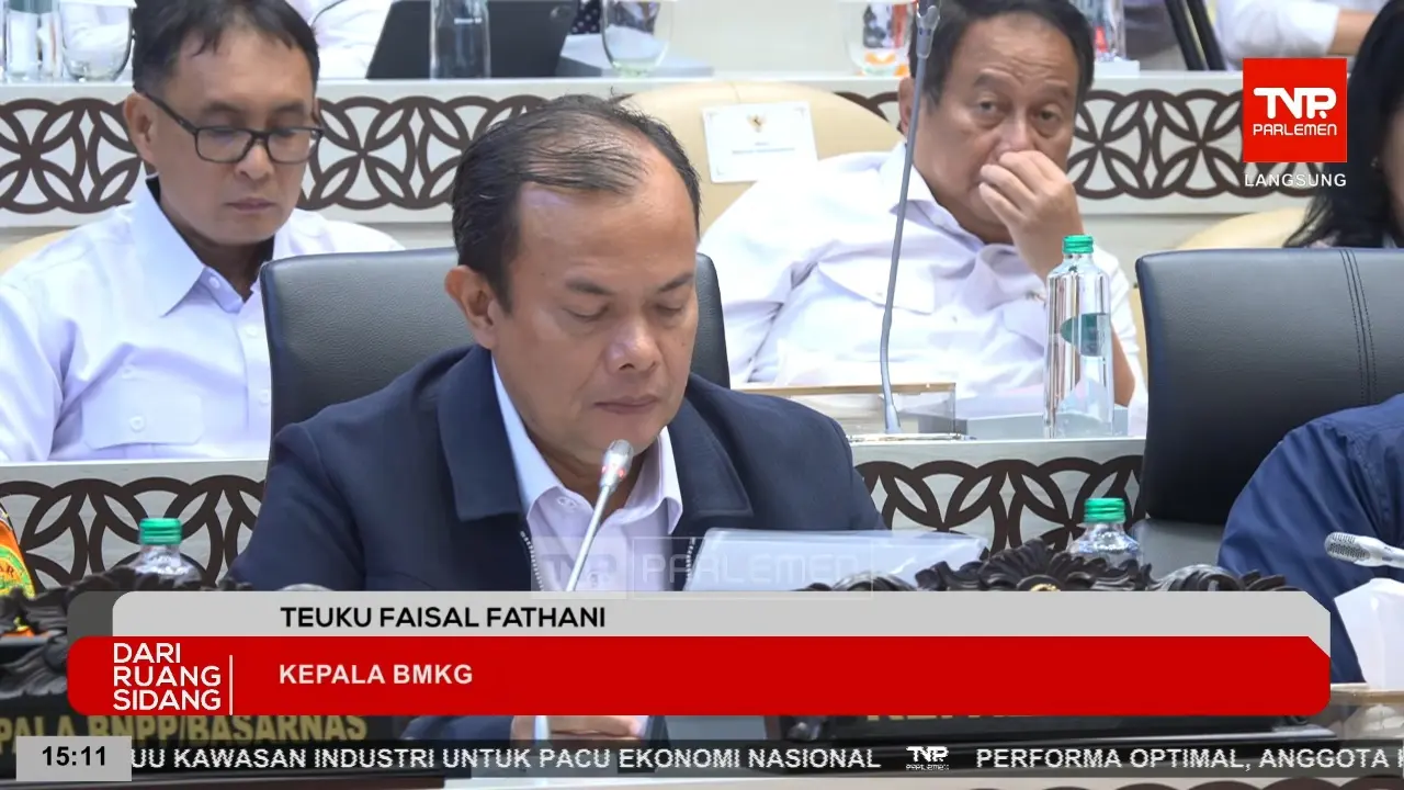 Bmkg Peringatkan Potensi Hujan Lebat Hingga Akhir Januari Di Jawa Bali