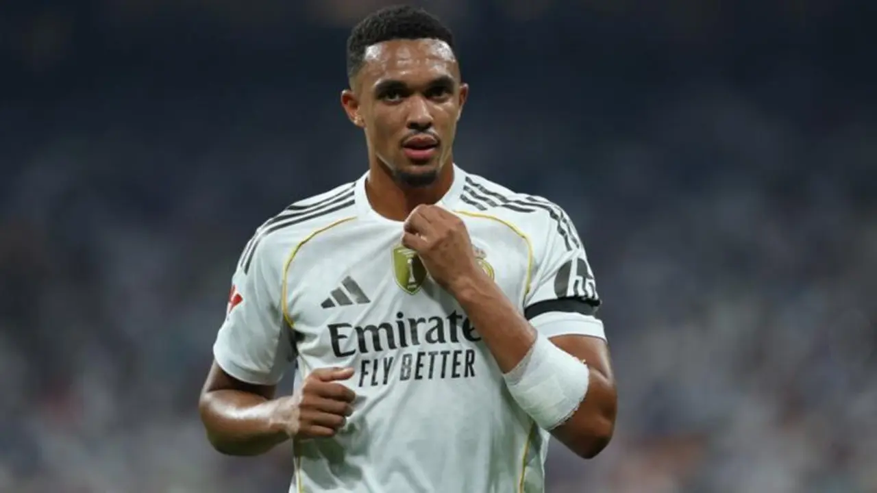 Bek Kunci Real Madrid Rudiger Dan Alexander Arnold Dipastikan Absen Saat Hadapi Benfica Di Laga Champions