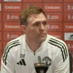 Darren Fletcher Fokus Hadapi Brighton di Piala FA, Enggan Bahas Masa Depan di Manchester United
