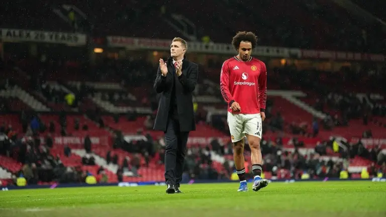 Gagal di Piala FA: Darren Fletcher Minta Manchester United Habis-habisan Kejar Tiket Liga Champions Gagal di Piala FA: Darren Fletcher Minta Manchester United Habis-habisan Kejar Tiket Liga Champions