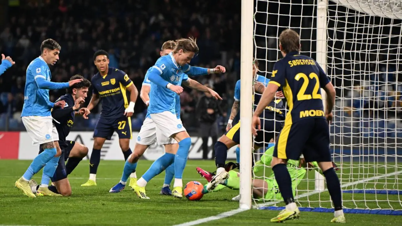 Hasil Napoli Vs Parma Il Partenopei Ditahan Imbang Tanpa Gol Di Stadion Maradona