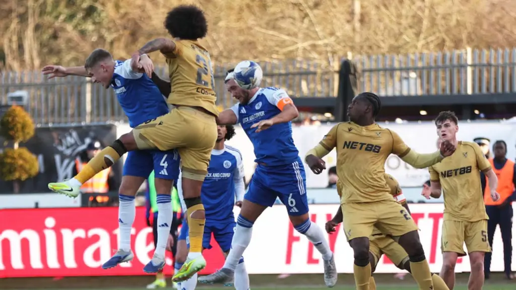 Hasil Piala Fa Macclesfield Fc Singkirkan Juara Bertahan Crystal Palace
