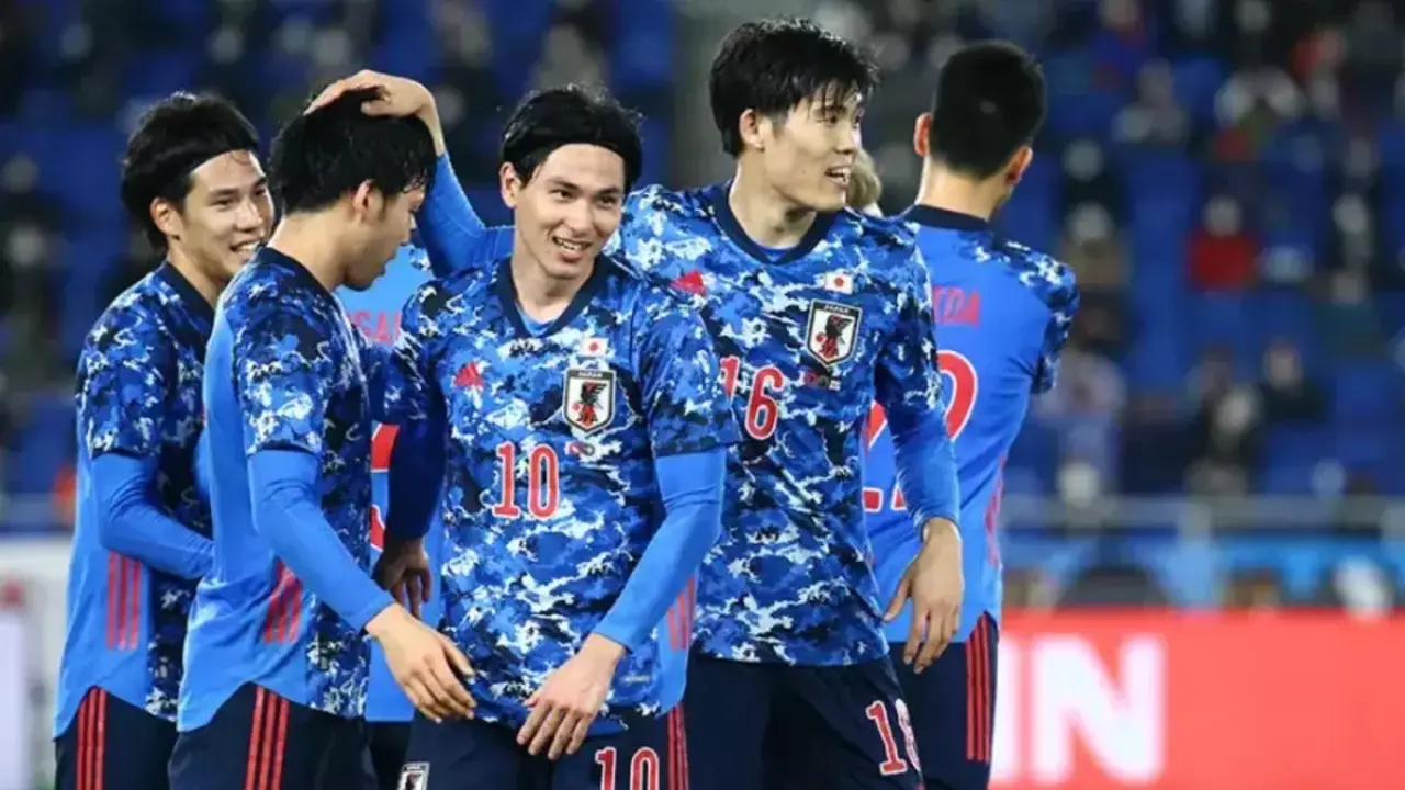 Invasi Pemain Jepang: Bundesliga dan Liga Belgia Bisa Bentuk Kesebelasan Sendiri Invasi Pemain Jepang: Bundesliga dan Liga Belgia Bisa Bentuk Kesebelasan Sendiri
