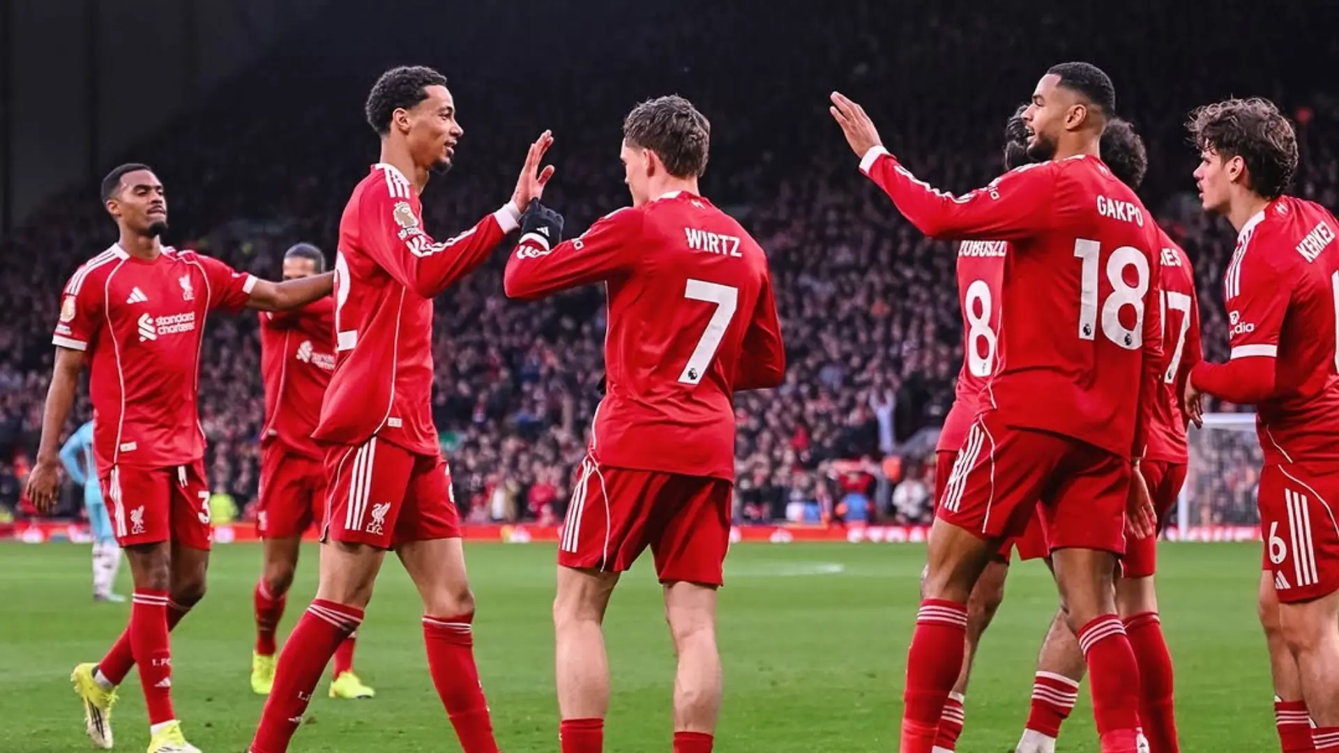 Jamie Carragher Liverpool Soroti Ketimpangan Tim Serangan Tajam Pertahanan Rapuh