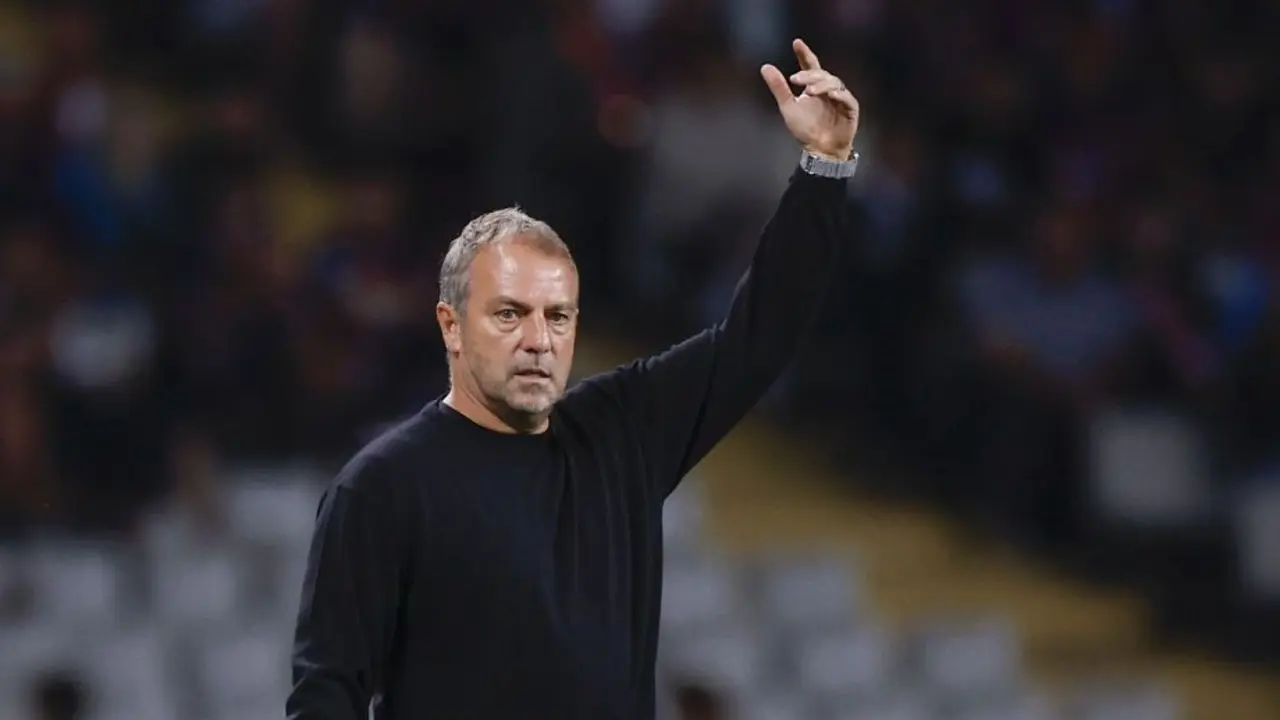 Jelang Final Piala Super Spanyol, Hansi Flick Tegaskan Barcelona Sudah Jauh Berbeda dari Versi LaLiga Jelang Final Piala Super Spanyol, Hansi Flick Tegaskan Barcelona Sudah Jauh Berbeda dari Versi LaLiga