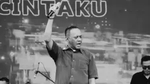 Kabar Duka: Vokalis Band Element, Lucky Widja, Meninggal Dunia
