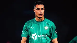 Lini Tengah Persib Makin Sesak! Kedatangan Joey Pelupessy Bakal Makan ‘Tumbal’, Siapa yang Harus Mengalah?