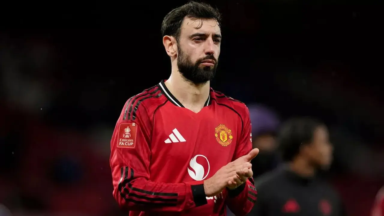 Manchester United Terpuruk Bruno Fernandes Dikabarkan Ingin Hengkang Dari Old Trafford Musim Depan