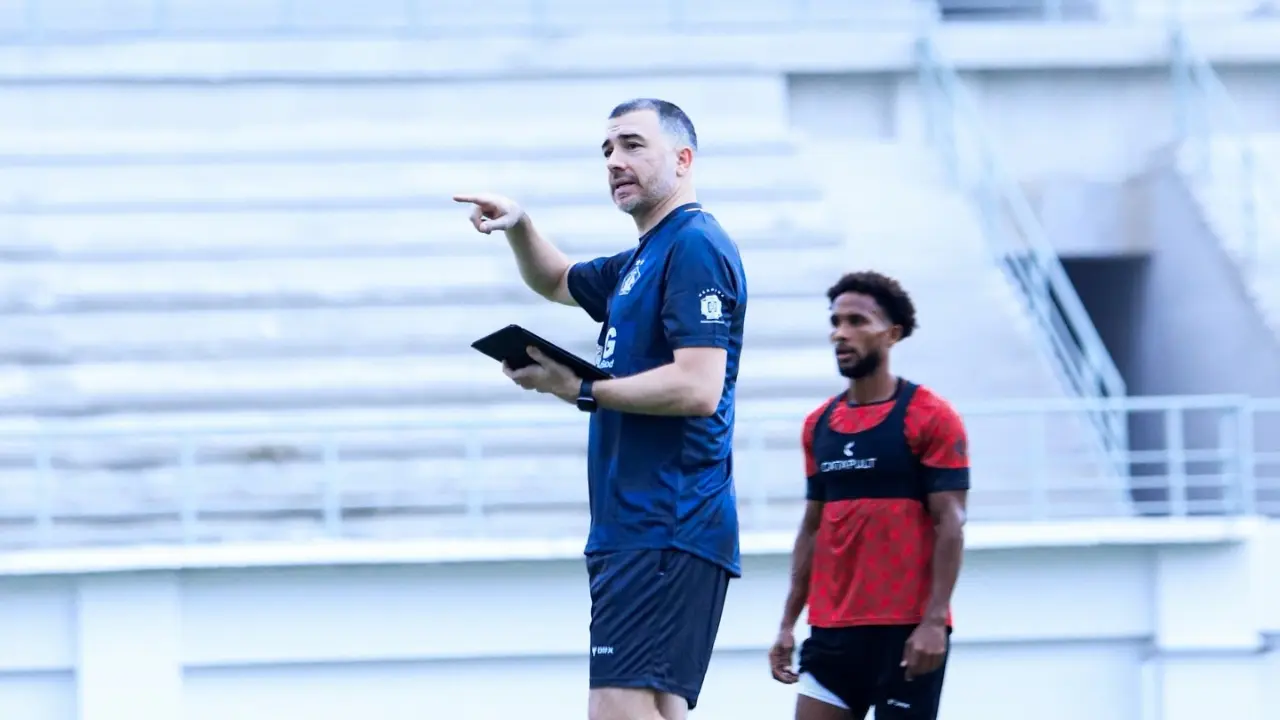 Marcos Reina Nilai Adaptasi Pemain Baru Persik Kediri Sangat Baik Jelang Putaran Kedua Bri Super League