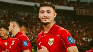 Panas! Persebaya vs Persija Saling Sikut: Bajul Ijo Siapkan Skema ‘Gila’ untuk Salip Ivar Jenner