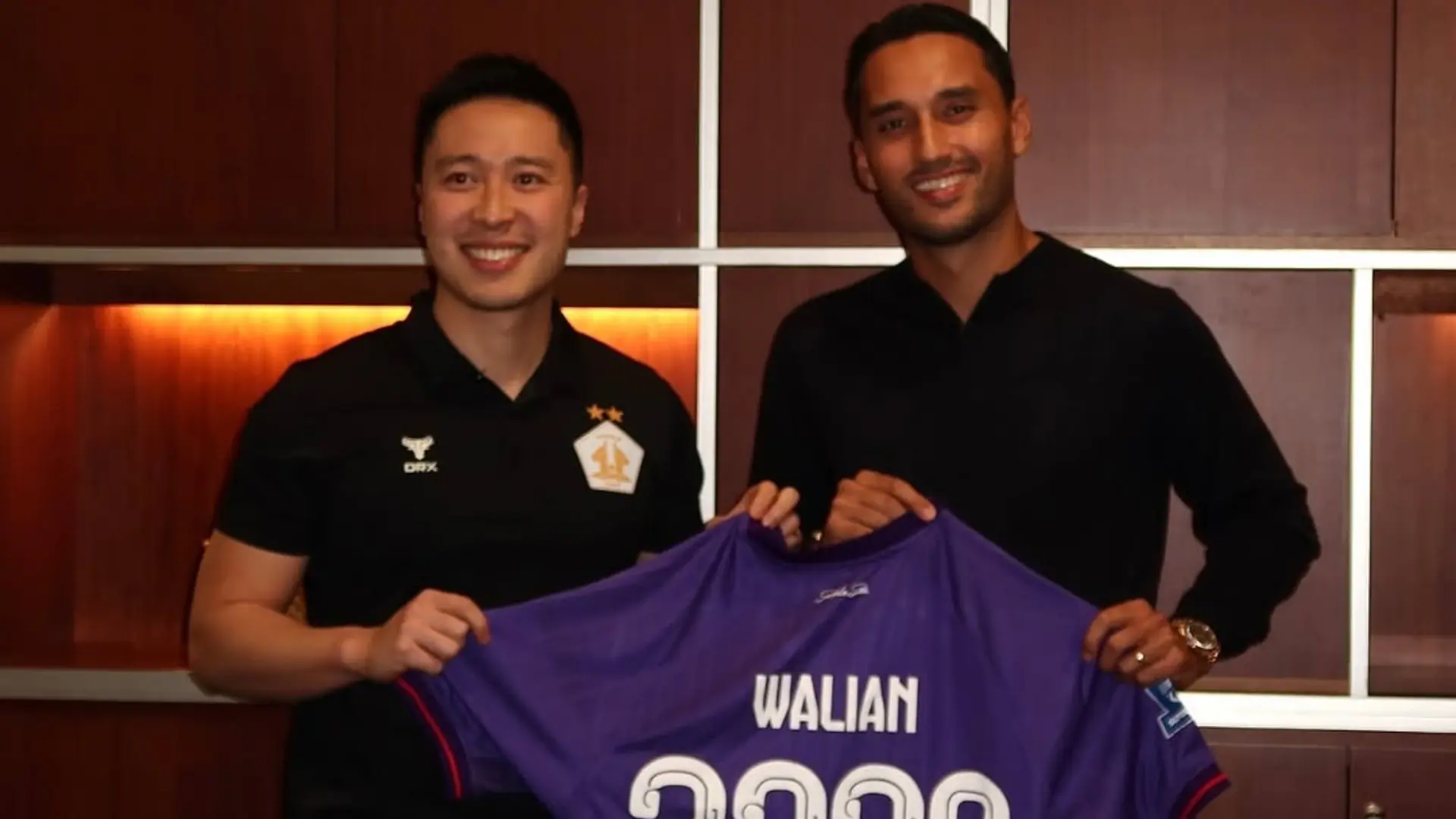 Persik Kediri Perpanjang Kontrak Ezra Walian Hingga 2029 Simak Alasan Taktis Di Baliknya