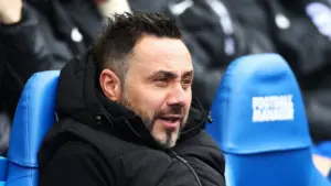 Roberto De Zerbi Tegaskan Fokus di Marseille, Abaikan Rumor Latih MU