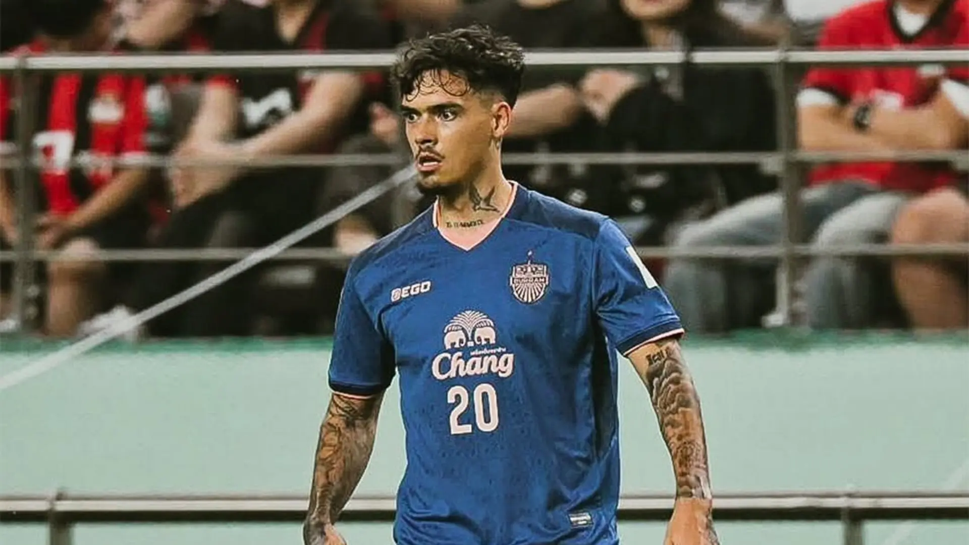 Shayne Pattynama Tinggalkan Buriram United Rumor Ke Persija Jakarta Menguat