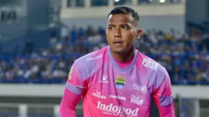 Teja Paku Alam Pilih Manfaatkan Jeda Liga Usai Antar Persib Bandung Juara Paruh Musim BRI Super League