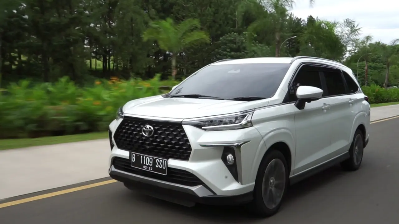 Veloz Bensin Disuntik Mati: Stok Unit Baru di Dealer Resmi Apa masih Ada?