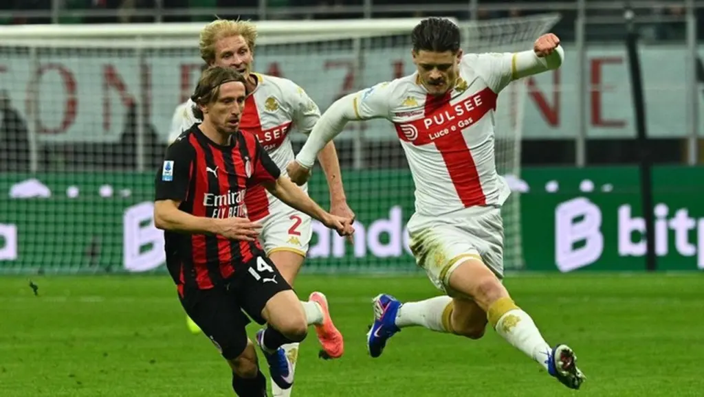 Hasil Ac Milan Vs Genoa. (foto: Getty Images/marco Mantovani)