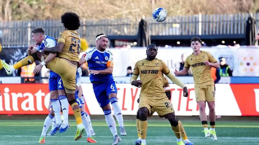 Macclesfield (biru) Menundukkan Crystal Palace Di Ronde Tiga Piala Fa. Foto: Pa Images Via Getty Images/martin Rickett Pa Images