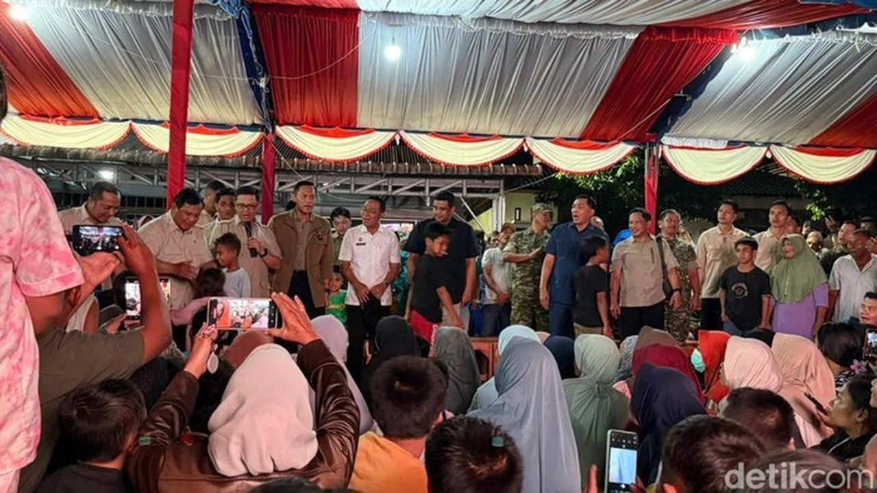 Prabowo Subianto Ajak Korban Bencana Tapsel Nyanyikan ‘Tanah Airku’ di Malam Pergantian Tahun