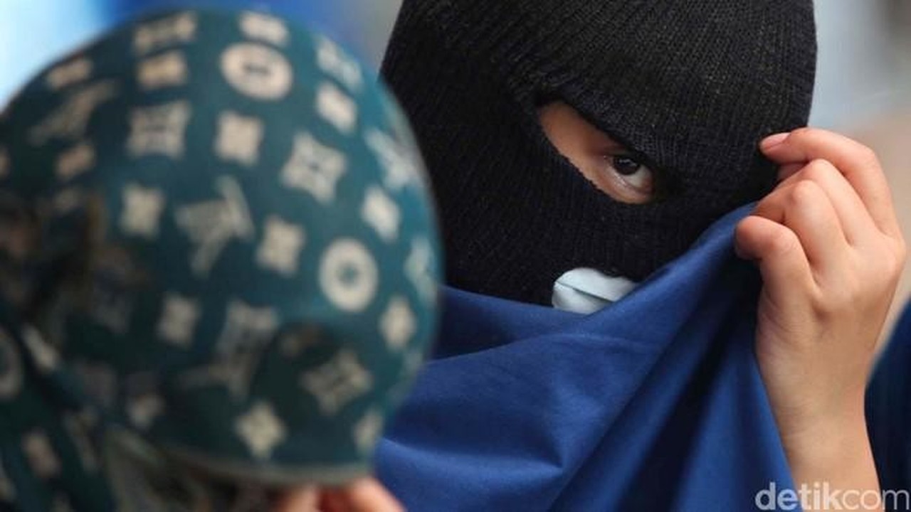 Dua Perampok Bobol Rumah Warga Bogor Saat Pemilik Berlibur ke Bandung, Laptop Raib