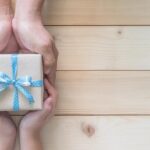 PNS Laporkan Gratifikasi ke KPK, Hadiah dari Anak Magang Berupa Baju hingga Parfum