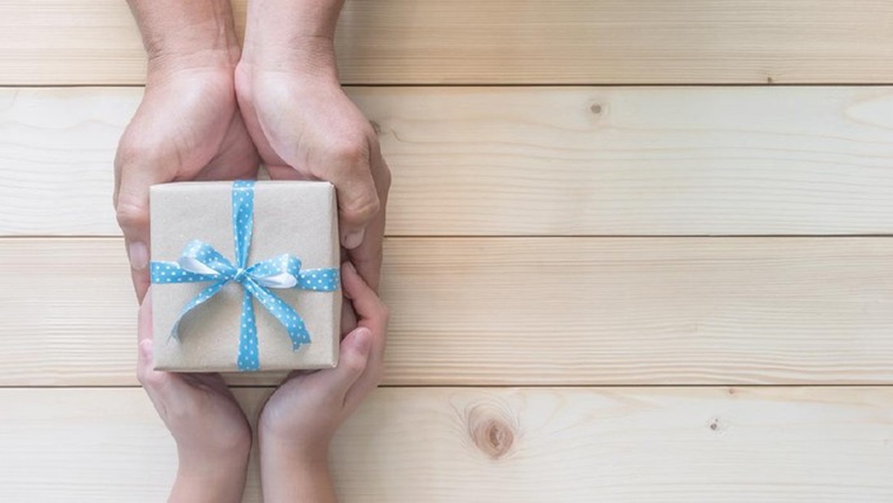 PNS Laporkan Gratifikasi ke KPK, Hadiah dari Anak Magang Berupa Baju hingga Parfum