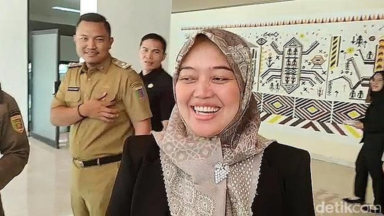Komisi VII DPR Dorong Syarat Cek Tabungan untuk Semua Turis Asing yang Masuk Indonesia Komisi VII DPR Dorong Syarat Cek Tabungan untuk Semua Turis Asing yang Masuk Indonesia